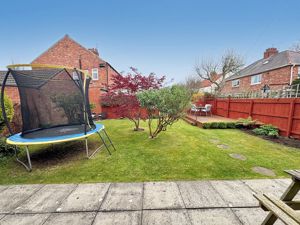 Photo 18- click for photo gallery